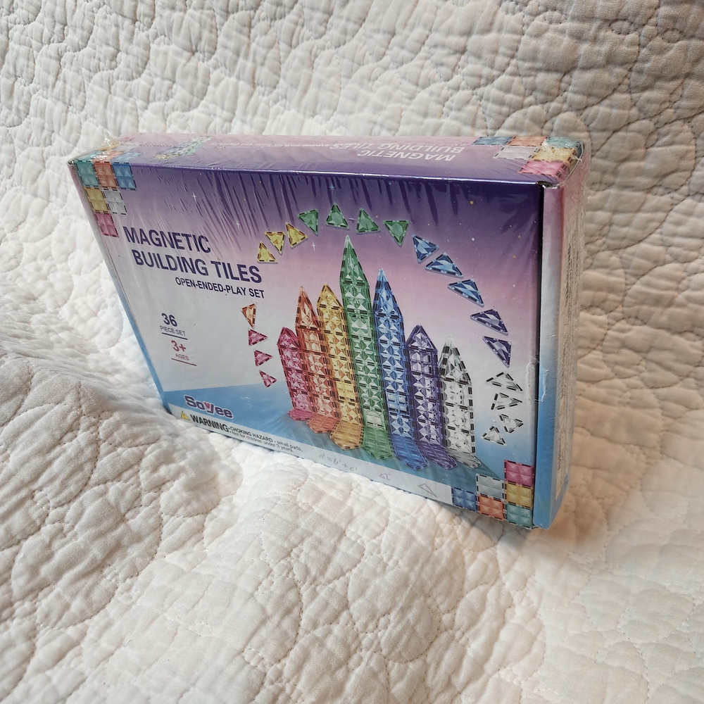 Magnetic Building Tiles - Colorful Creative Set - Picture 6 of 6